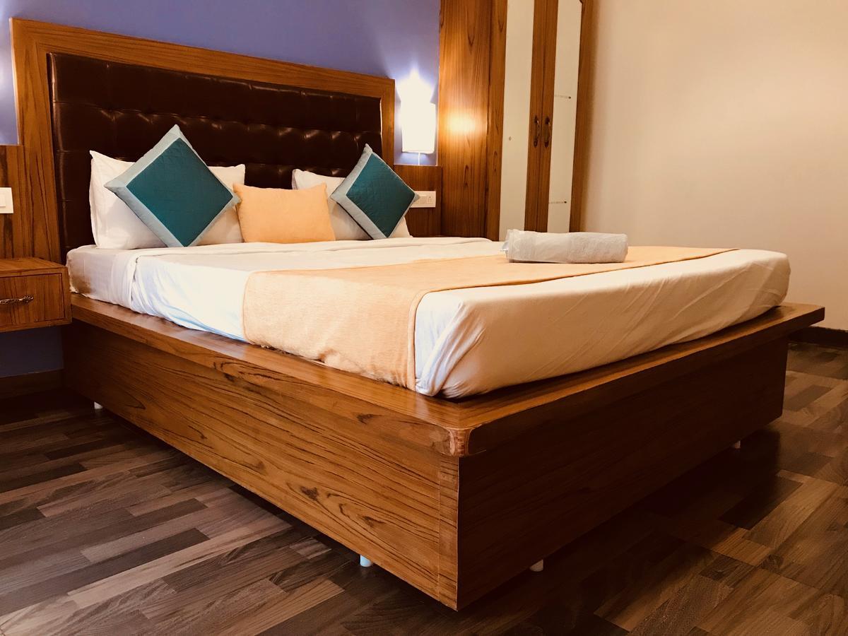 Royale Nirvana Resort Arpora Esterno foto