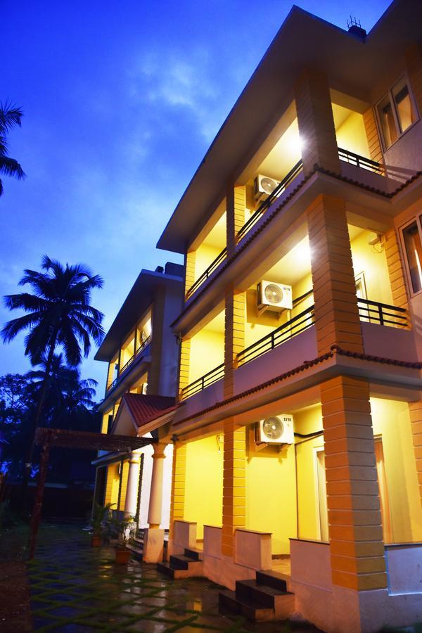 Royale Nirvana Resort Arpora Esterno foto