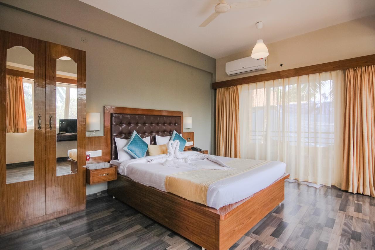 Royale Nirvana Resort Arpora Esterno foto